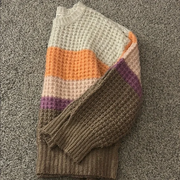 Target (universal threads) colorful striped sweater! - Picture 4 of 5